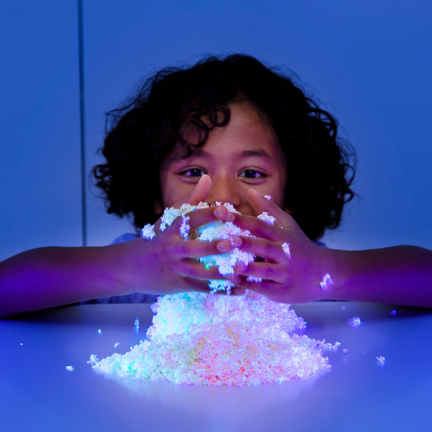 Playfoam® Pluffle™ Twist Glow-in-the-Dark