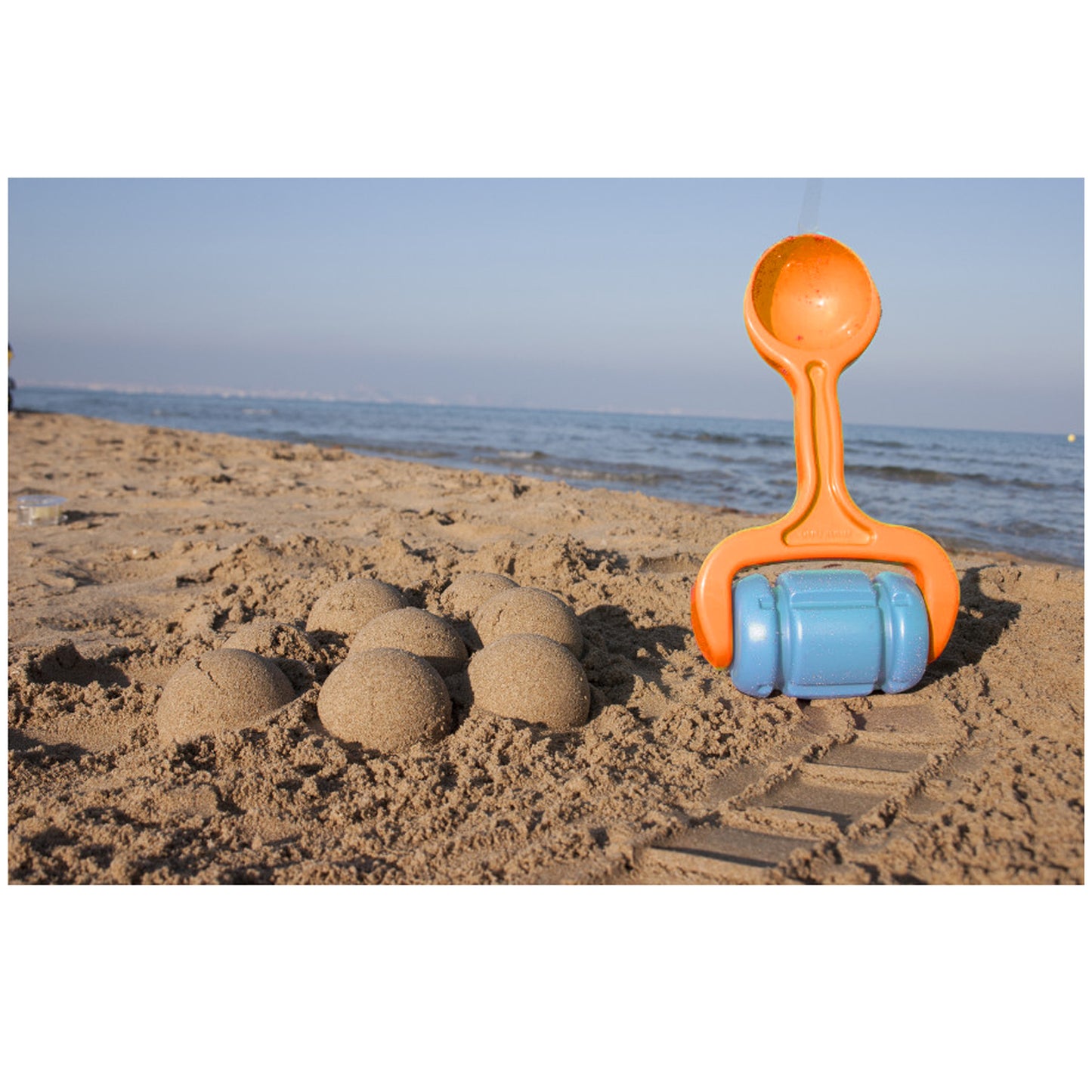 Sand Roller - Train Tracks