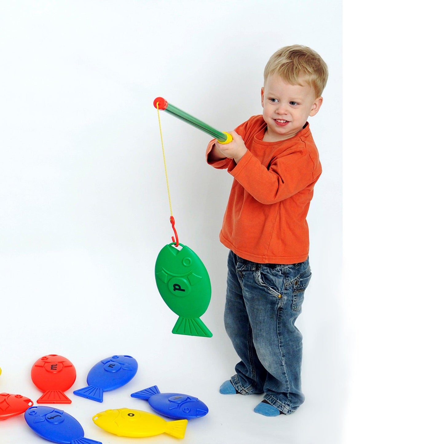 Giant Fishing A-Z - Loomini