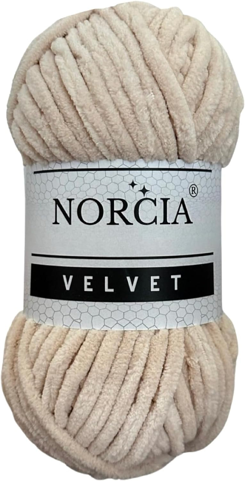 Soft Velvet Yarn Chenille Yarn for Crocheting Super Bulky 100G (74.3 Yds) Baby Blanket Yarn for Knitting Amigurumi Yarn Fancy Yarn for Crochet Weaving Craft