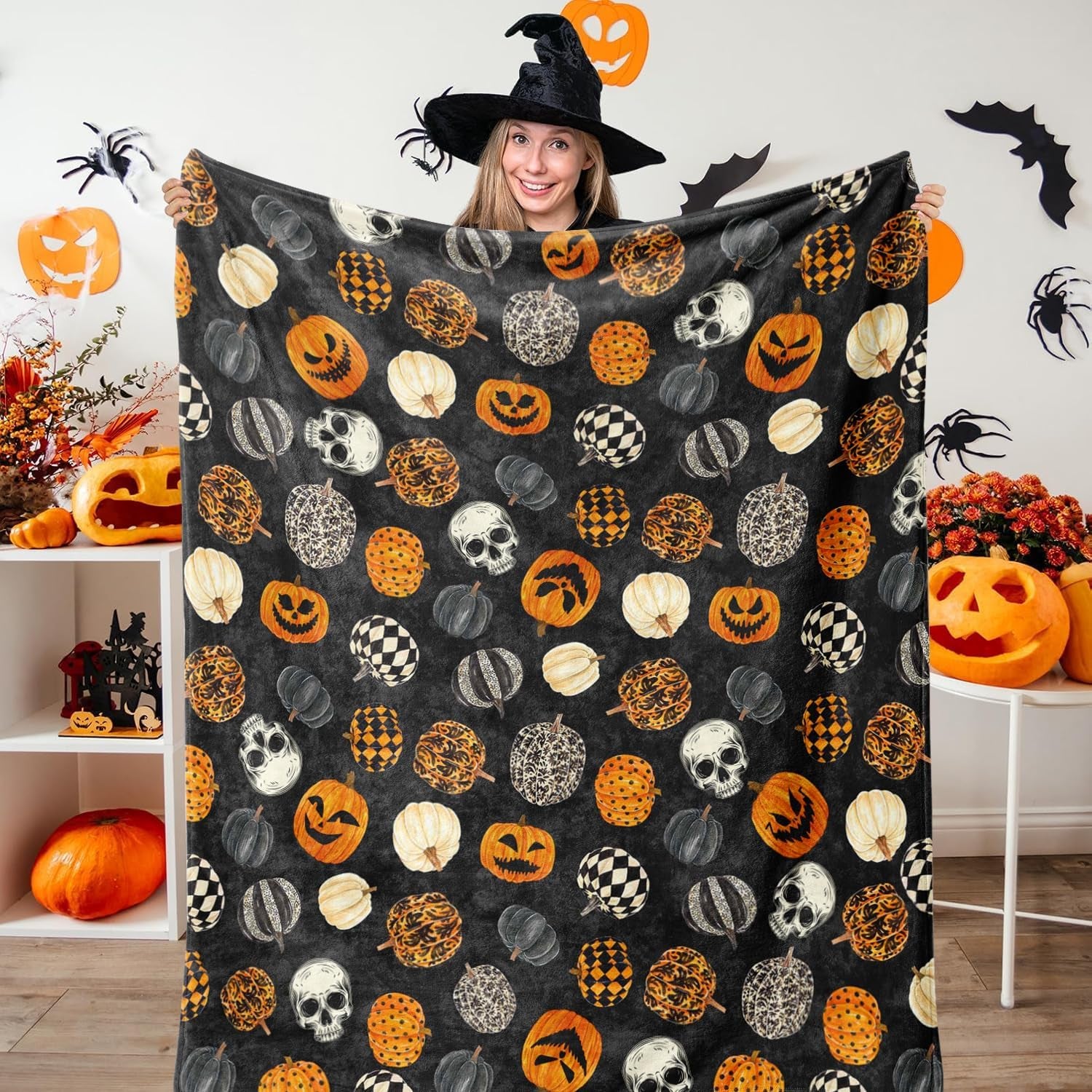 Halloween Witch throw 2024