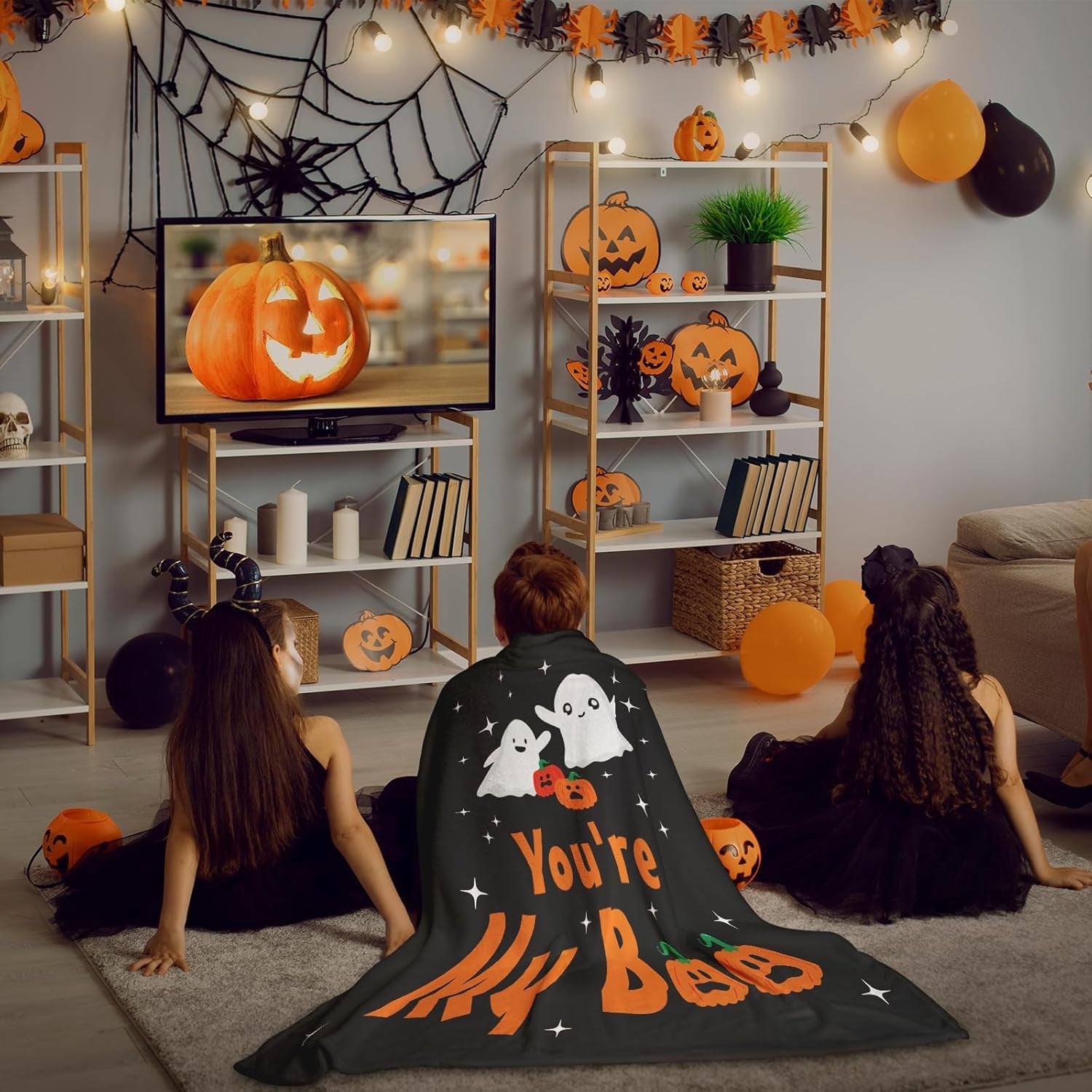 Halloween Throw Blanket for Women Men Spooky Basket Stuffers Blanket for Boyfriend Girlfriend Couple Fall Decorations Throw Blanket for Wife Husband Christmas Valentine Bedding Gifts for Her 60"X 50"
