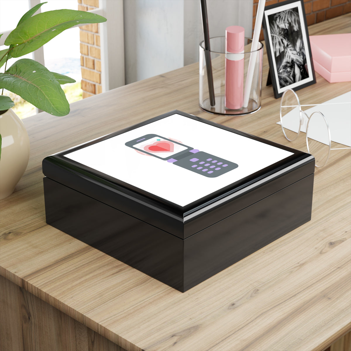 Y2K Flip Phone Heart Screen | Jewelry Box for Rings & Trinkets | Valentine, Galentine’s, BFF Gift | Aesthetic Cute