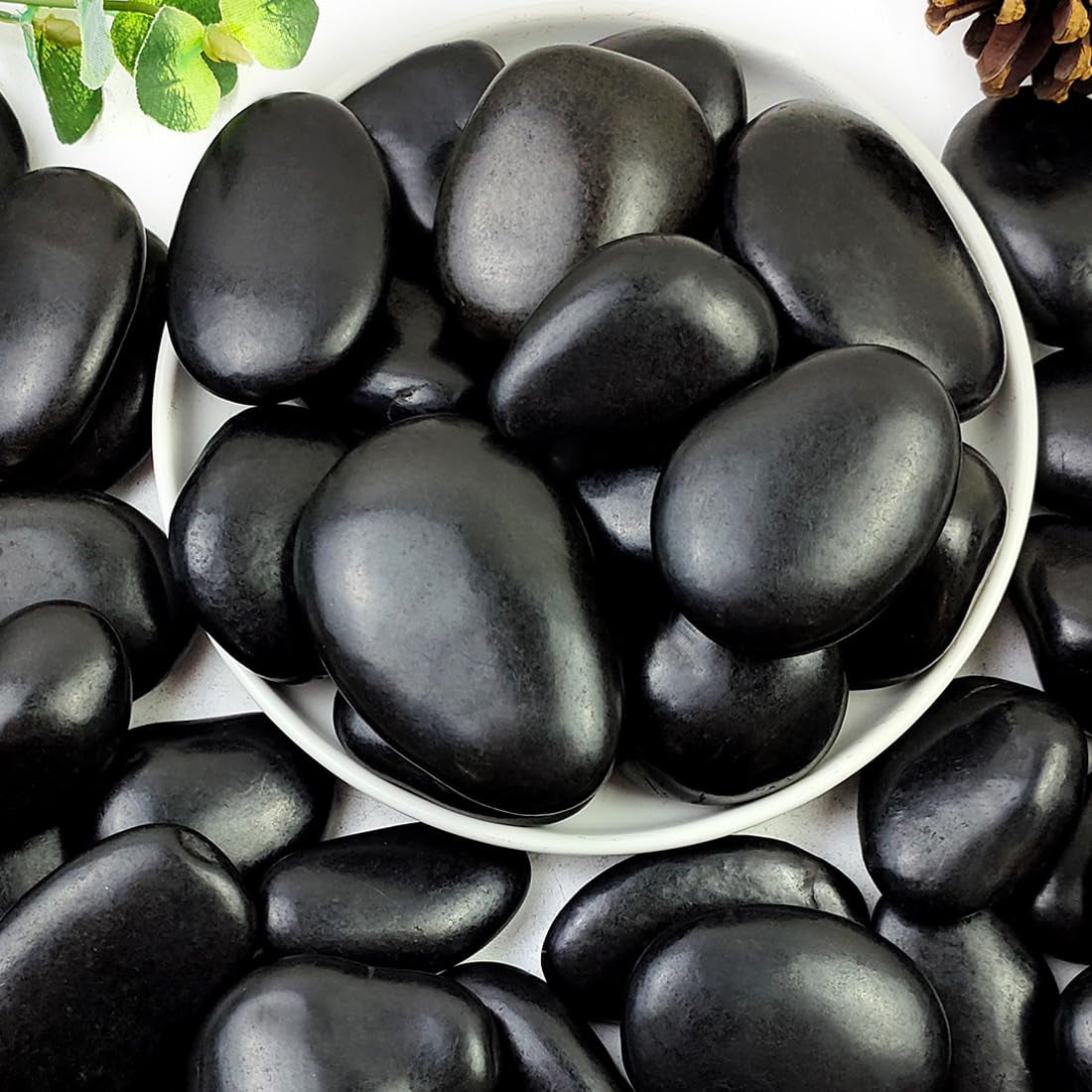 5Lbs White River Rocks, 2-3 Inch Natural Pebbles for Indoor Plants, High Polished Decorative Stones Vase Filler Fish Tank Aquariums Landscaping Garden Outdoor and Indoor DIY