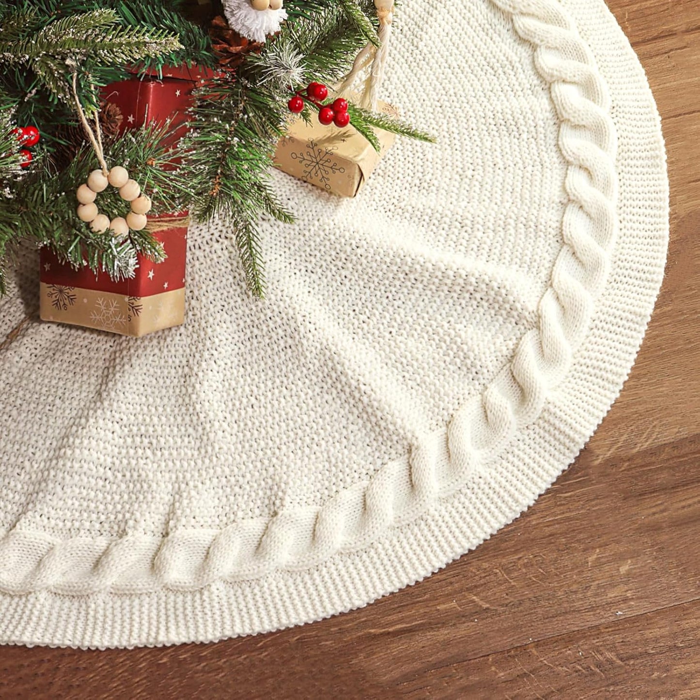 Knitted Christmas Tree Skirt: 36 Inches Cream White Tree Skirt, Chunky Cable Knit Thick Rustic Christmas Tree Decorations, Farmhouse Christmas Decor Xmas Holiday Home Party Decorations