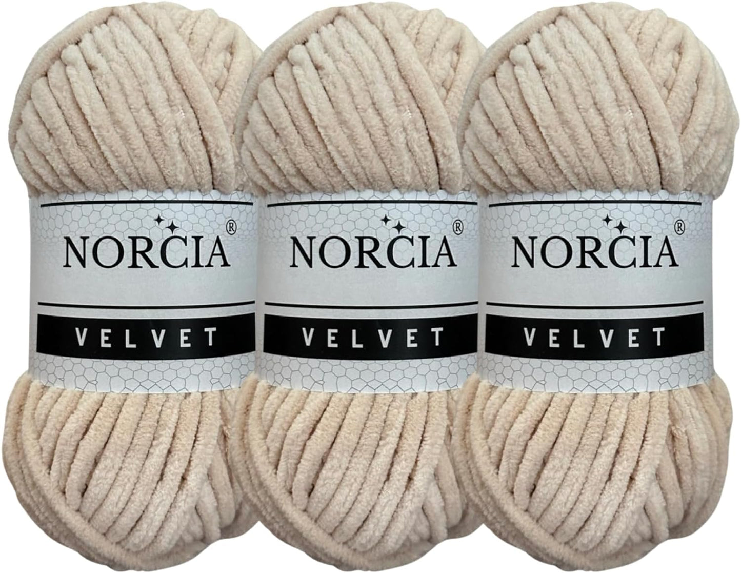 Soft Velvet Yarn Chenille Yarn for Crocheting Super Bulky 100G (74.3 Yds) Baby Blanket Yarn for Knitting Amigurumi Yarn Fancy Yarn for Crochet Weaving Craft