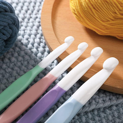 Large Sizes Crochet Hooks 4 Pcs Long Crochet Needles Set  8Mm 10Mm 12Mm 15Mm Rubber Handle Crochet Hook DIY Yarn Weaving Tools for Knitting Blankets, Shawl and Carpet