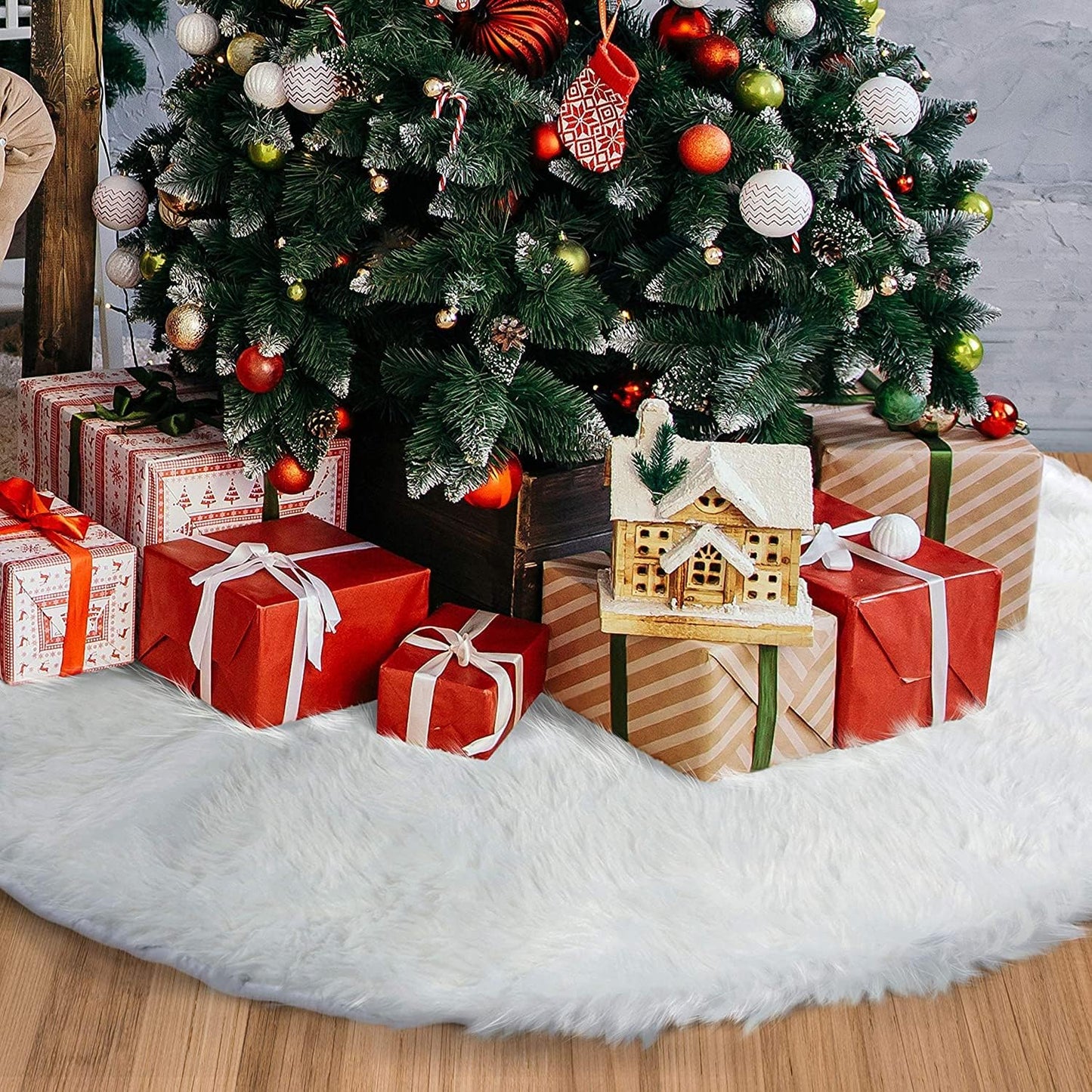 Christmas Tree Skirt - 23.6 Inches White Luxury Soft Faux Fur Tree Skirt, Large Christmas Tree Skirts, Pets Favors for Xmas Tree Decorations and Ornaments Fluffy Long Fur