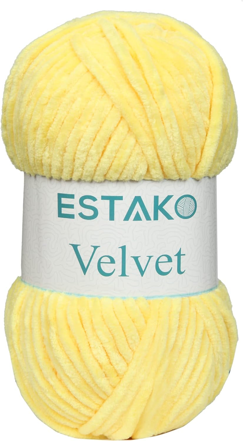 Velvet Chenille Blanket Amigurumi Yarn for Crocheting and Knitting Super Bulky 100 Gr (132 Yds) (1430 - Camel)