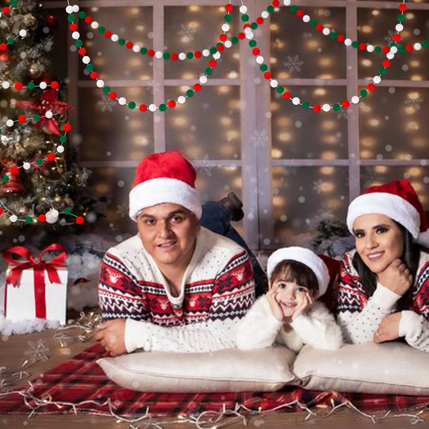 Christmas Garlands, 1.2" Large Pompom Garland Boho Decor, 16.4Ft 60 Pompom Ball Garlands, Red Green White Garlands for Christmas Party, Mexico, Italy Party Decor(1.2"/3Cm)