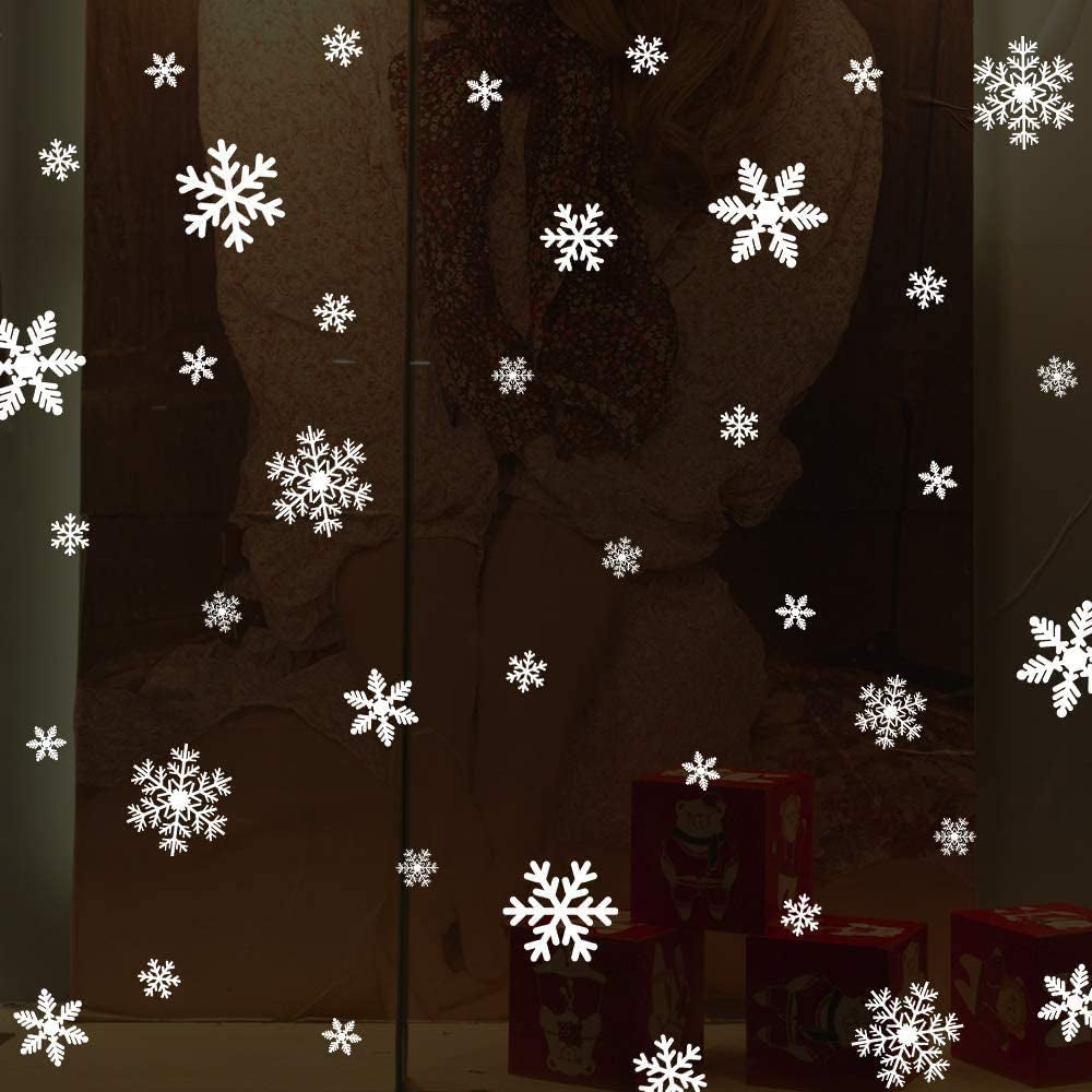 135Pcs Christmas Window Clings Snowflakes Window Decals Static Window Stickers for Christmas Decorations Window Décor Ornaments Xmas Party Supplies Thanksgiving Party Décor