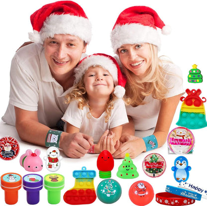 118 Pcs Christmas Party Favors for Kids, Fidget Prizes Treasure Box Toys, Pinata Goodie Bag Filler, Prizes for Kids Classroom, Treasure Chest Carnival Rewards, Stocking Stuffers for Students