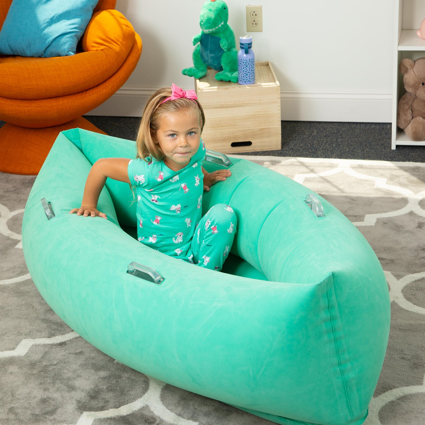 Comfy Hugging Peapod Sensory Pod, 60", Ages 6-12 Up to 3-5'1" Tall, Green