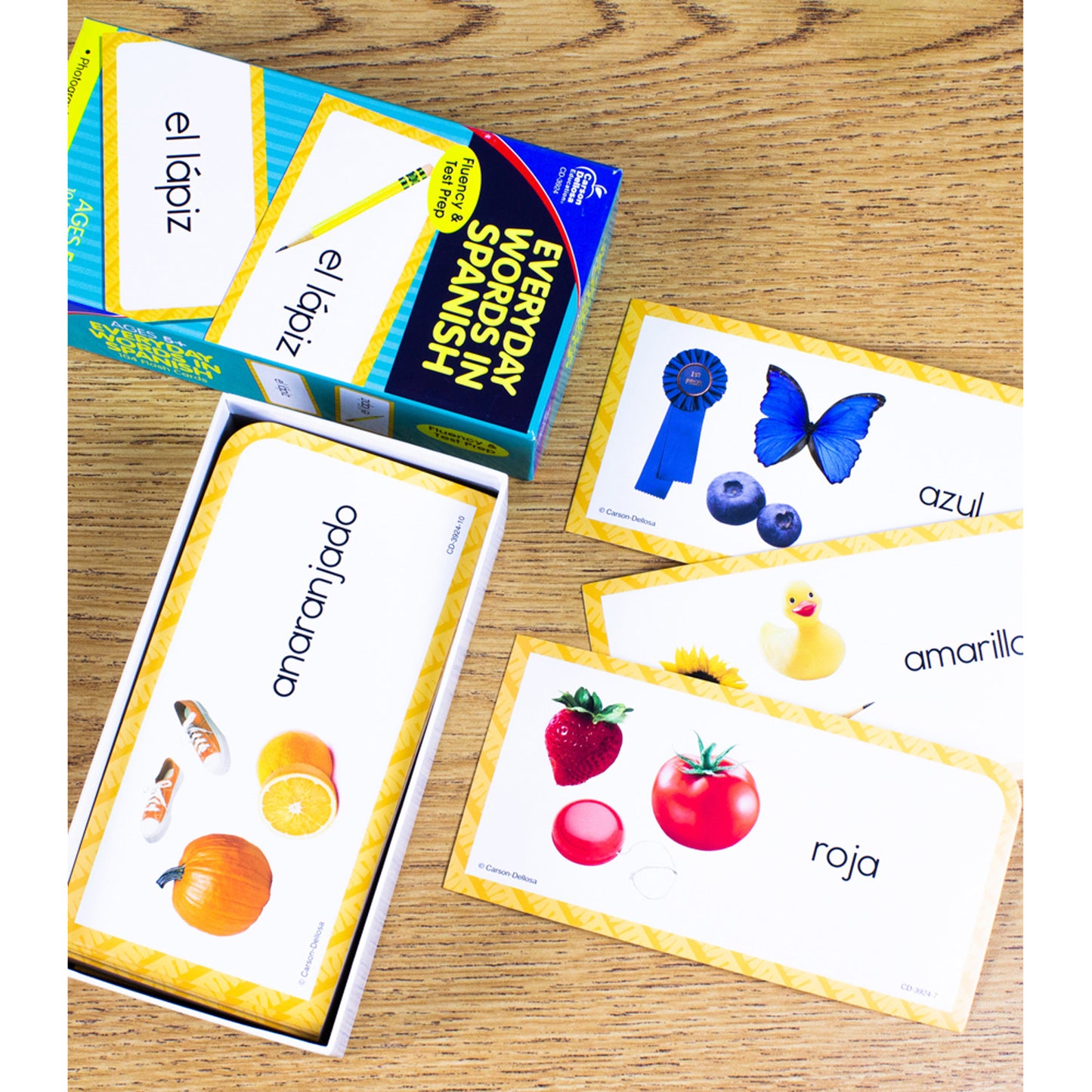 Everyday Words in Spanish: Photographic Flash Cards, Grade PK-8, 3 Packs