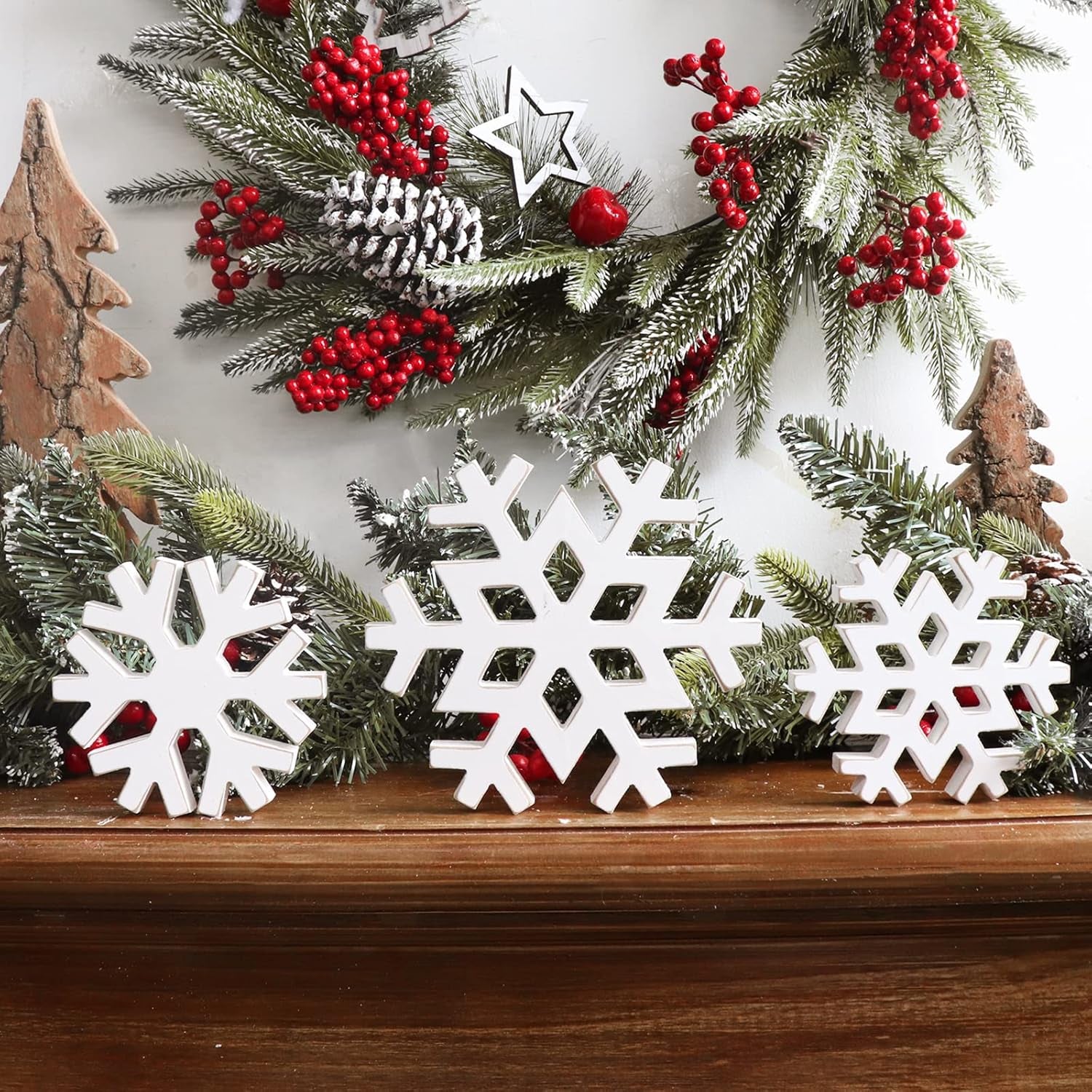 Christmas Table Wooden Sign, 3 Pcs Snowflake Christmas Rustic Farmhouse Table Decoration,Multiple Sizes Christmas Tiered Tray Decor for Xmas New Year Winter Holiday Home Decorations