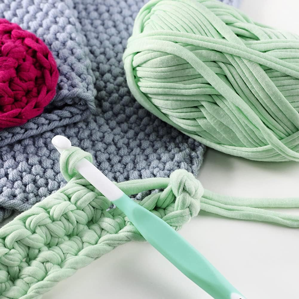 Large Sizes Crochet Hooks 4 Pcs Long Crochet Needles Set  8Mm 10Mm 12Mm 15Mm Rubber Handle Crochet Hook DIY Yarn Weaving Tools for Knitting Blankets, Shawl and Carpet