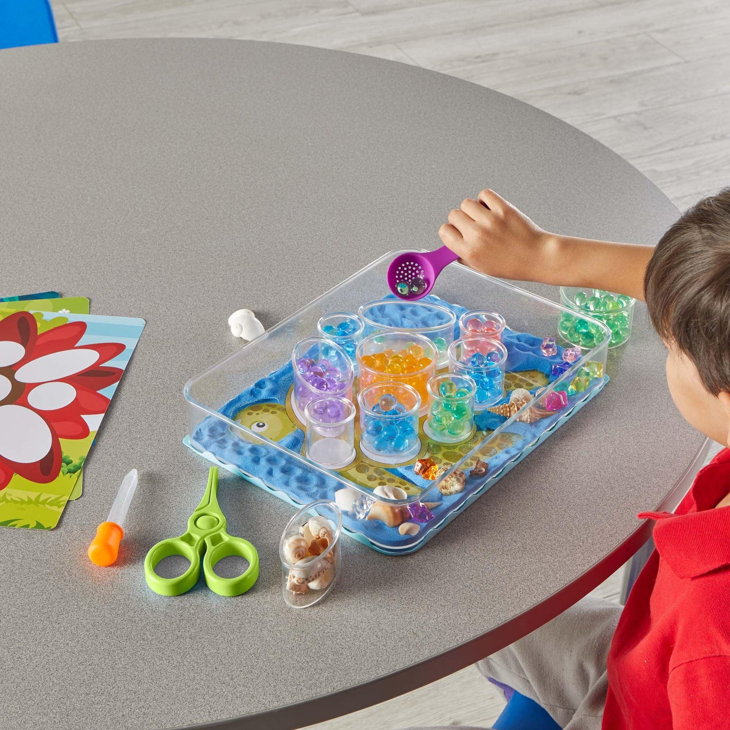 Create Your Play Sensory Tray - Loomini