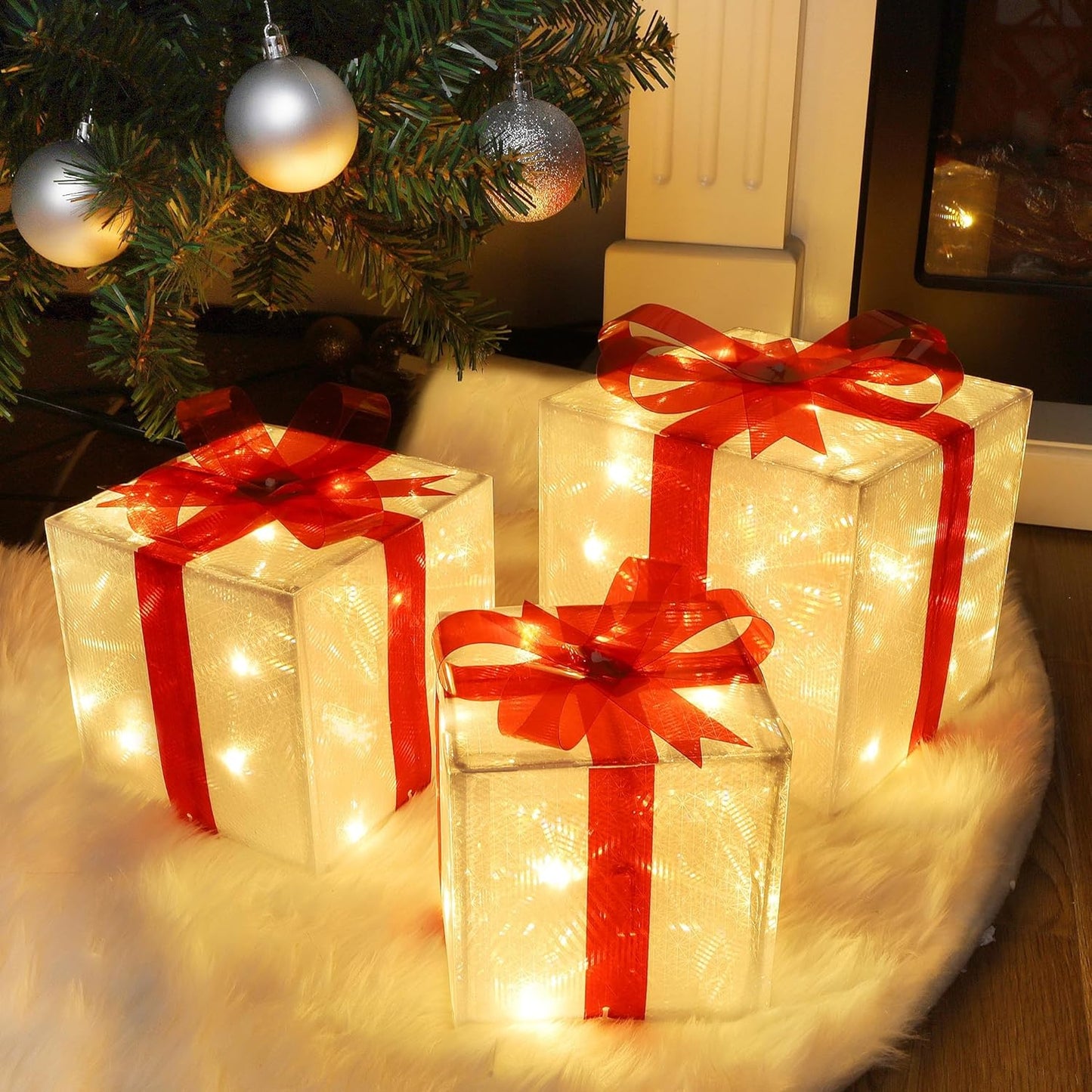 Christmas Lighted Gift Boxes Decorations, Pre-Lit Light up Decorative PVC Present Box under Tree Decor, Indoor Outdoor Holiday Party Christmas Pathway Gift Box Home Yard Art, Set of 3