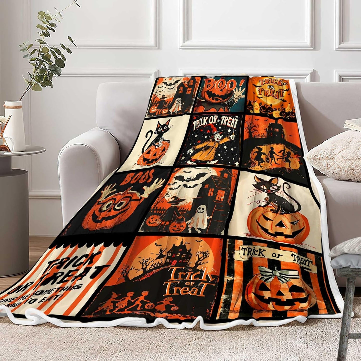 Halloween Throw Blanket, Fall Autumn Halloween Chic Treat or Trick Candy Gift for Kids Cozy Bed Couch Blanket, Soft Comfy Fleece Flannel Throws Blankets Livingroom Bedroom Decor