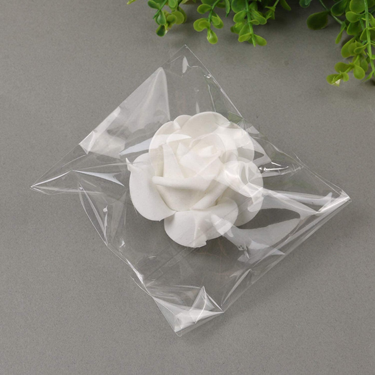 Self Sealing Cellophane Bags,6X9 Inches 200 Pcs Clear Cookie Bags Resealable Cellophane Bag for Packaging Cookies,Favors,Products,Candy