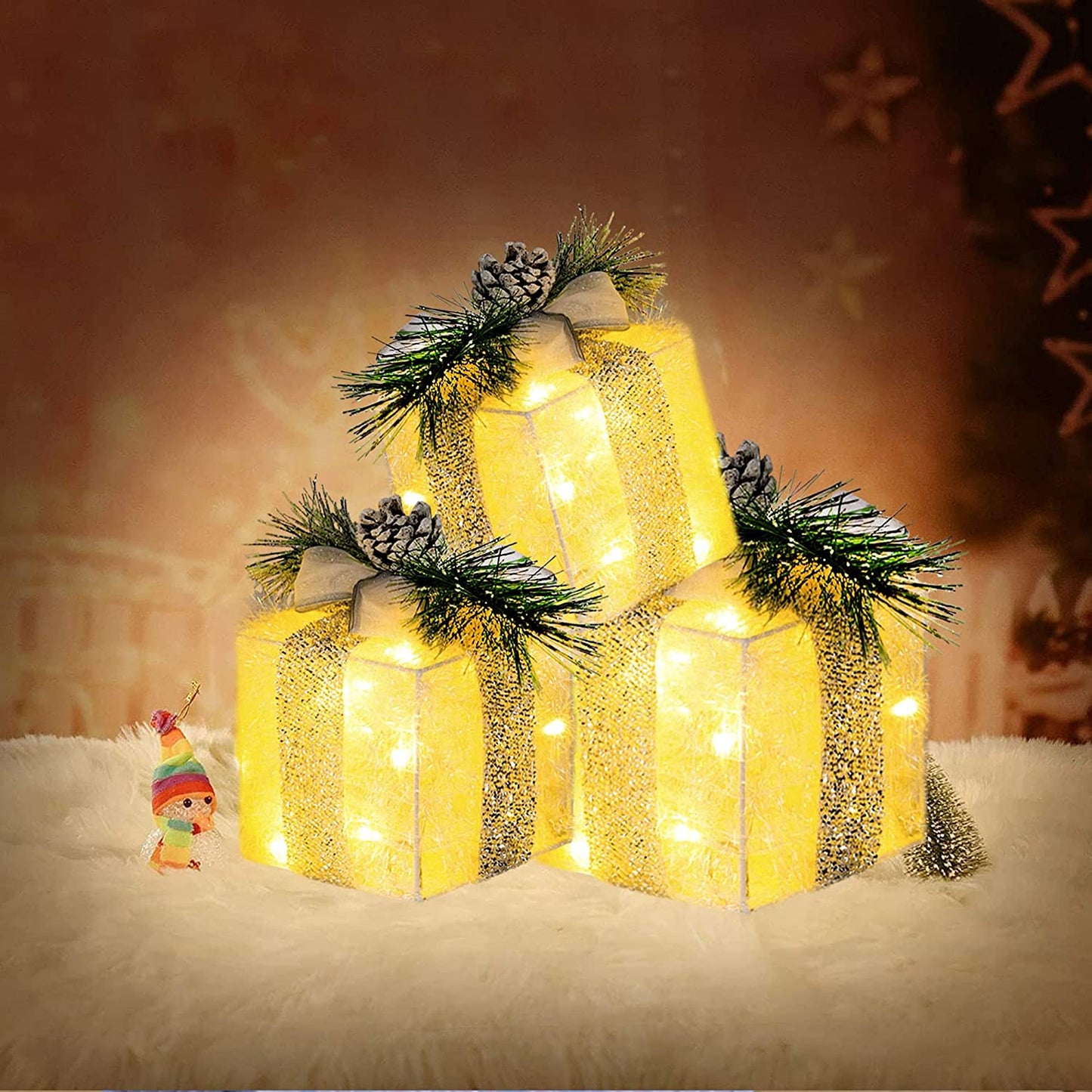 Set of 3 Christmas Lighted Gift Boxes, Pre-Lit 60 LED Light up Present Boxes Ornament Outdoor Warm White Tinsel Boxes Decoration for Indoor Christmas Home Yard Lawn Decor