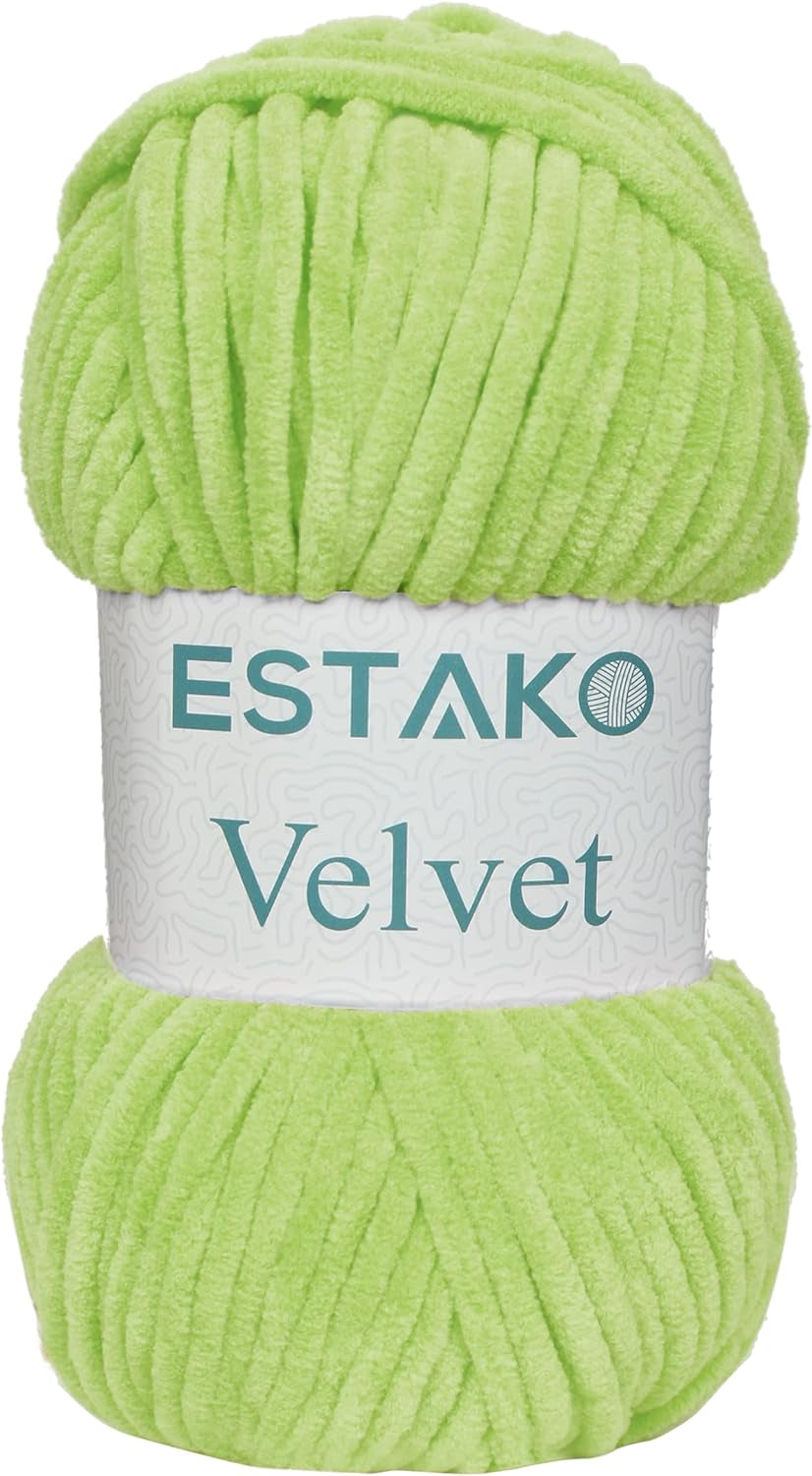 Velvet Chenille Blanket Amigurumi Yarn for Crocheting and Knitting Super Bulky 100 Gr (132 Yds) (1430 - Camel)