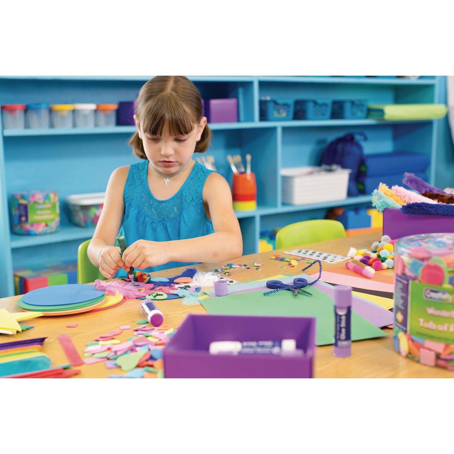 Glitter Glue Pens, Classroom Pack, Assorted Iridescent & Neon Colors, 0.34 fl. oz., 72 Pens - Loomini