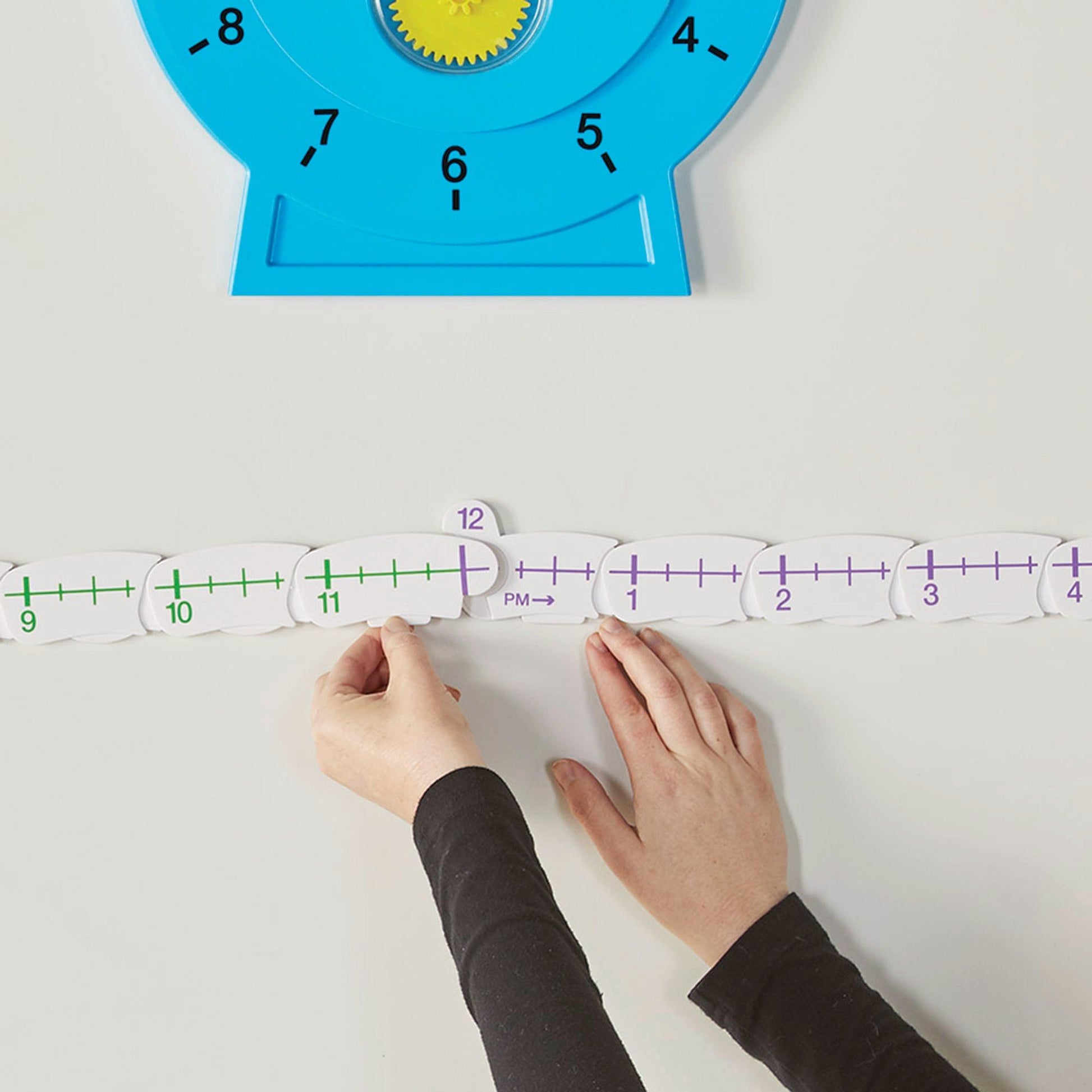 Magnetic Demonstration Advanced NumberLine Clock - Loomini