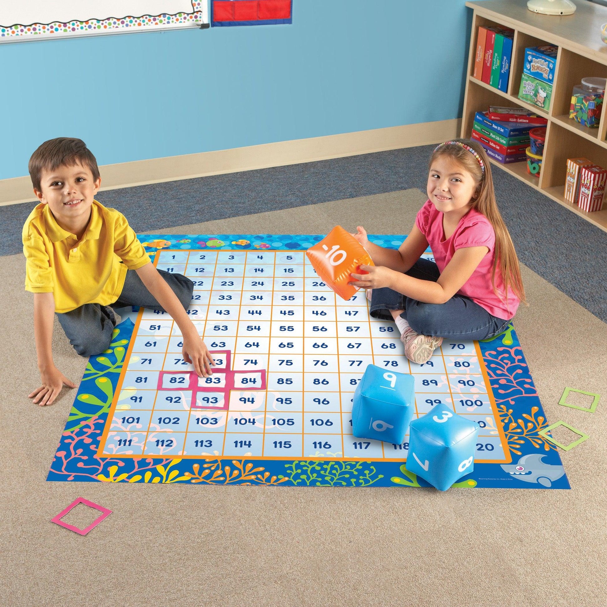 Make a Splash™120 Mat Floor Game - Loomini