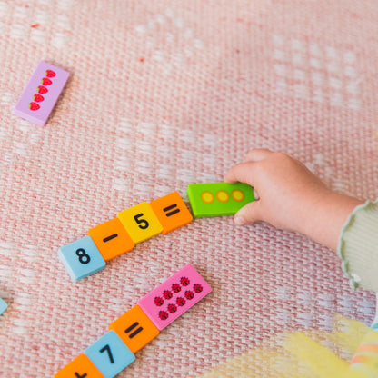 Math Dominoes — Addition & Subtraction - Loomini