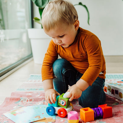 My First Build & Drive Playset - Loomini