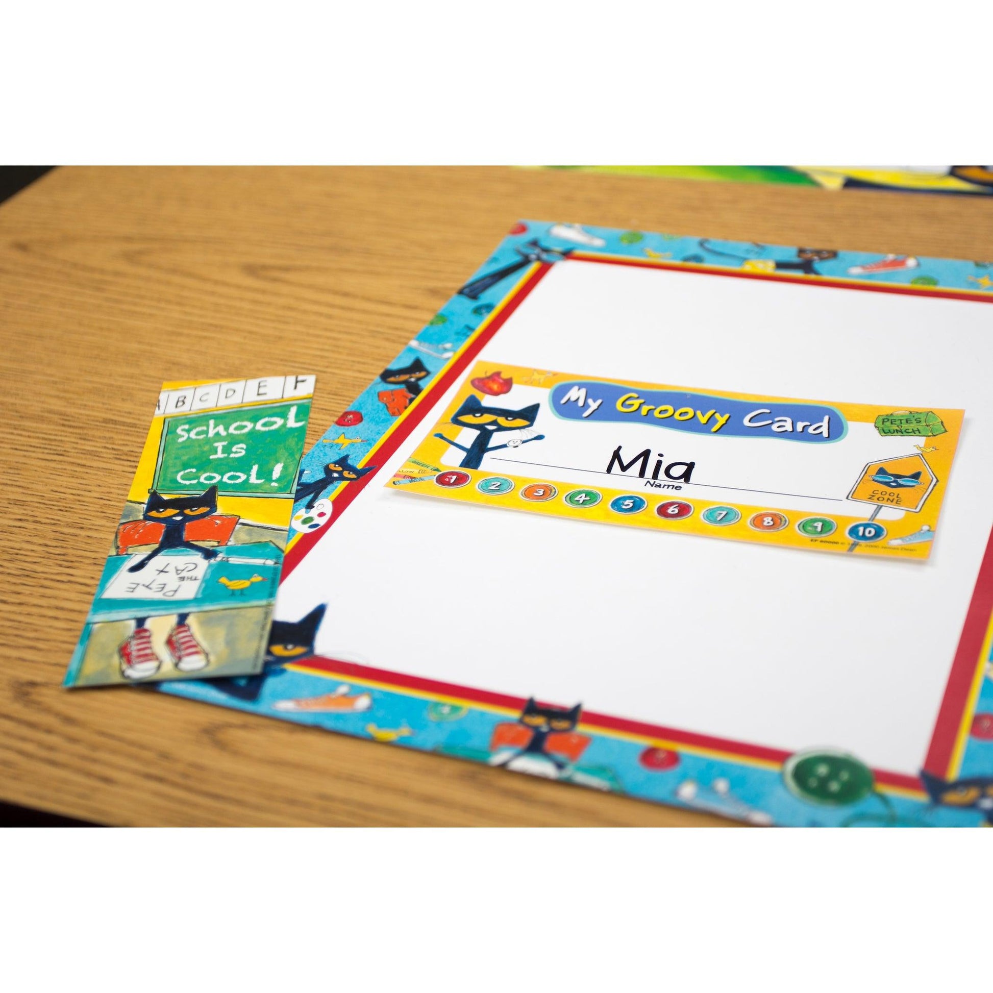 Pete the Cat Computer Paper, 50 Sheets Per Pack, 6 Packs - Loomini