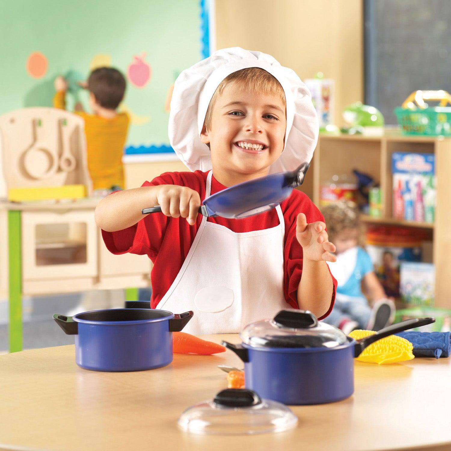 Pretend & Play® Pro Chef Set - Loomini