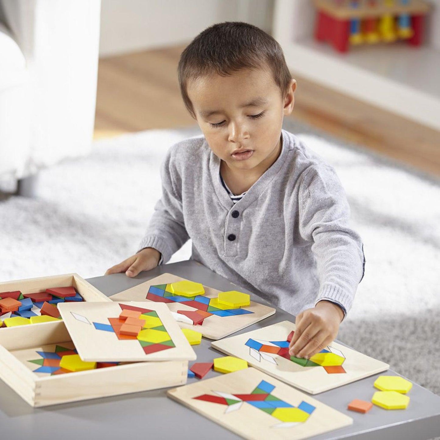 Wooden Pattern Blocks & Boards - Loomini